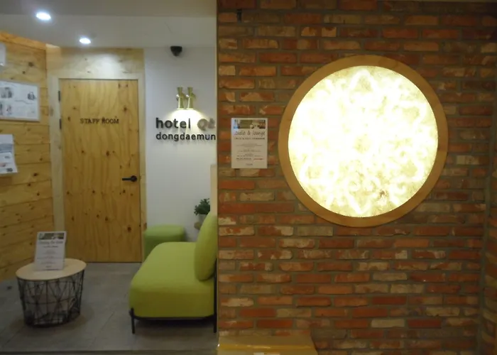 Qb Dongdaemun Gallery Hotel